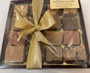 fudge box 16 pieces